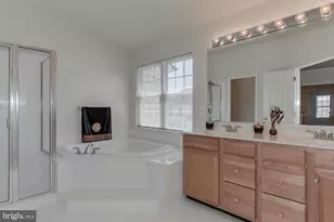22616 Welborne Manor Square, Ashburn, VA 20148 - Photo 20