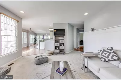 42647 Harris Street, Chantilly, VA 20152 - Photo 18