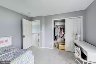 42647 Harris St, Chantilly, VA 20152 - Photo 32