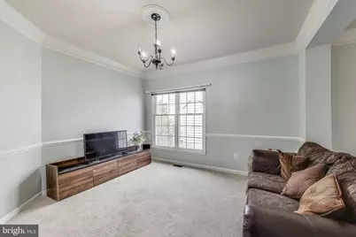 42647 Harris Street, Chantilly, VA 20152 - Photo 8