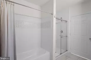 25300 Lake Mist Square, Chantilly, VA 20152 - Photo 46