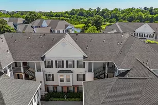 25300 Lake Mist Square, Chantilly, VA 20152 - Photo 4