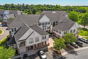 25300 Lake Mist Square, Chantilly, VA 20152 - Photo 8