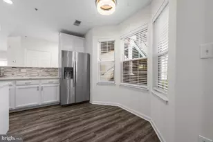 25300 Lake Mist Square, Chantilly, VA 20152 - Photo 36