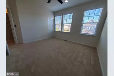 42513 Benfold Square, Brambleton, VA 20148 - Photo 28