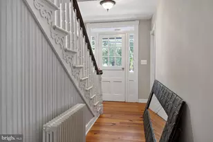 18 E Loudoun St, Round Hill, VA 20141 - Photo 6