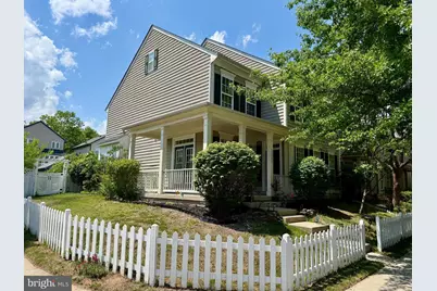 20385 Bowfonds Street, Ashburn, VA 20147 - Photo 2