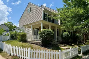 20385 Bowfonds St, Ashburn, VA 20147 - Photo 2