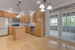 20362 Hartwell St, Ashburn, VA 20147 - Photo 12