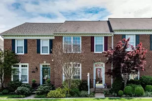 20362 Hartwell St, Ashburn, VA 20147 - Photo 2