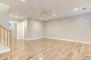 20362 Hartwell St, Ashburn, VA 20147 - Photo 32