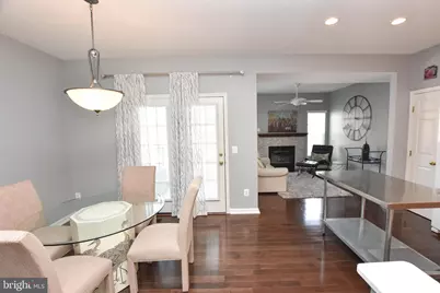 25474 Brickell Drive, Chantilly, VA 20152 - Photo 6