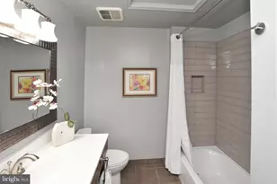 25474 Brickell Dr, Chantilly, VA 20152 - Photo 22