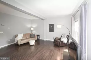 25474 Brickell Dr, Chantilly, VA 20152 - Photo 14