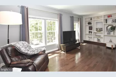 25474 Brickell Drive, Chantilly, VA 20152 - Photo 14