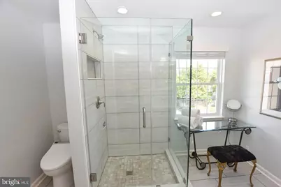 25474 Brickell Drive, Chantilly, VA 20152 - Photo 20