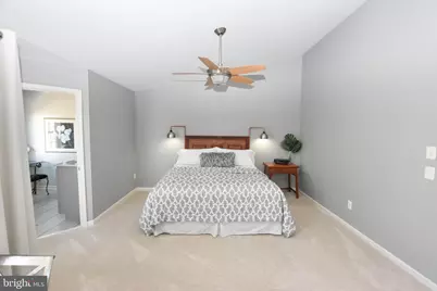 25474 Brickell Drive, Chantilly, VA 20152 - Photo 16