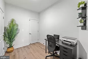 43350 Farringdon Sq, Broadlands, VA 20148 - Photo 6