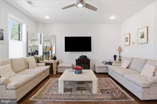 42851 Littlehales Terrace, Ashburn, VA 20148 - Photo 12