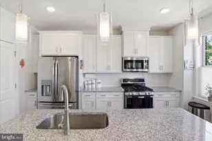 42851 Littlehales Terrace, Ashburn, VA 20148 - Photo 16