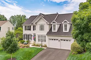21603 Goodwin Ct, Broadlands, VA 20148 - Photo 2