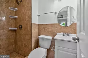 564 Crestwood St SW, Leesburg, VA 20175 - Photo 12