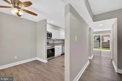 564 Crestwood Street SW, Leesburg, VA 20175 - Photo 2