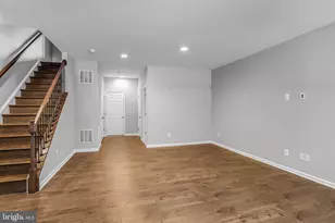 42274 Hampton Woods Terrace, Ashburn, VA 20148 - Photo 4