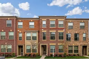 42274 Hampton Woods Terrace, Ashburn, VA 20148 - Photo 1