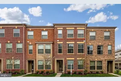 42274 Hampton Woods Terrace, Ashburn, VA 20148 - Photo 2