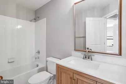 42274 Hampton Woods Terrace, Ashburn, VA 20148 - Photo 18