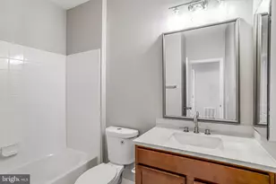 42274 Hampton Woods Terrace, Ashburn, VA 20148 - Photo 6