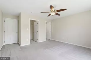 20638 Piney Branch Way, Sterling, VA 20165 - Photo 32