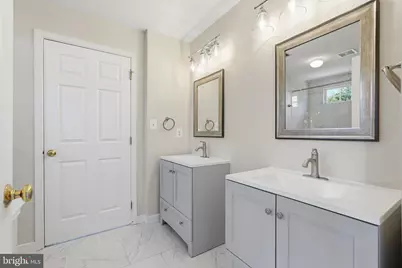 20638 Piney Branch Way, Sterling, VA 20165 - Photo 36