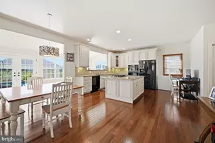 23222 Hemmingford Cir, Sterling, VA 20166 - Photo 6