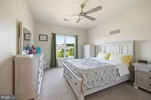 23222 Hemmingford Cir, Sterling, VA 20166 - Photo 24