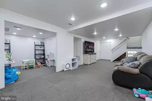 30 Fenton Wood Dr, Sterling, VA 20165 - Photo 30
