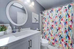 30 Fenton Wood Dr, Sterling, VA 20165 - Photo 26