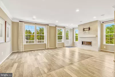 21491 Willow Breeze Square, Ashburn, VA 20147 - Photo 10