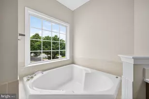 42071 Pepperbush Pl, Aldie, VA 20105 - Photo 28