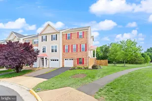 21610 Monmouth Terrace, Ashburn, VA 20147 - Photo 4