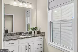 23072 Sullivans Cove Sq, Brambleton, VA 20148 - Photo 26