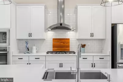 23072 Sullivans Cove Square, Brambleton, VA 20148 - Photo 10