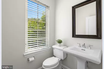 22807 Breezy Hollow Drive, Brambleton, VA 20148 - Photo 24