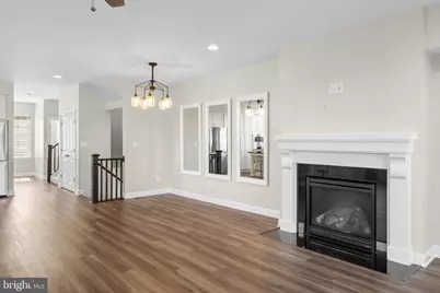 22807 Breezy Hollow Drive, Brambleton, VA 20148 - Photo 14