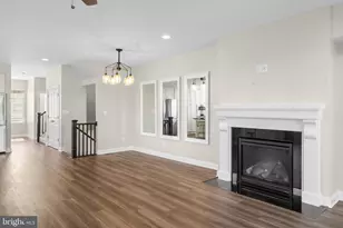 22807 Breezy Hollow Dr, Brambleton, VA 20148 - Photo 14
