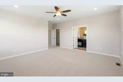 22807 Breezy Hollow Drive, Brambleton, VA 20148 - Photo 26