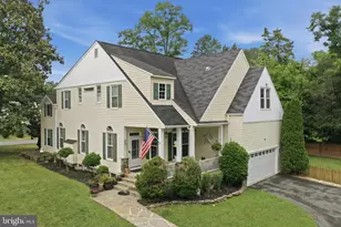 232 Maryland Ave, Hamilton, VA 20158 - Photo 1