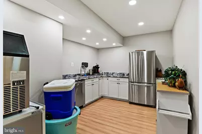 21922 Hyde Park Drive, Ashburn, VA 20147 - Photo 34