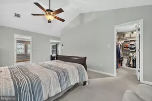 46932 Foxstone Pl, Sterling, VA 20165 - Photo 40